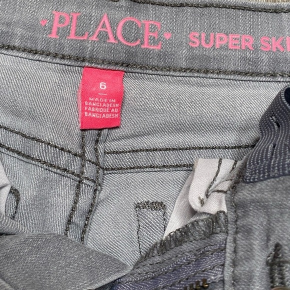 The Children’s Place Gray Denim Super Skinny Jeans Girl Size 6 - Picture 13 of 13